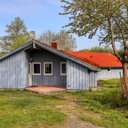 Kranich Poolferienhaus Сasa de vacaciones