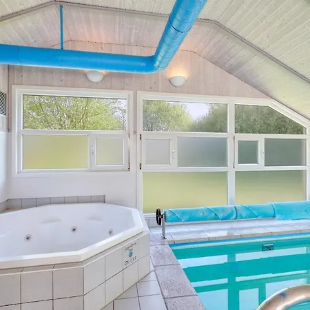 Kranich Poolferienhaus Сasa de vacaciones Hohendorf (Nordvorpommern)